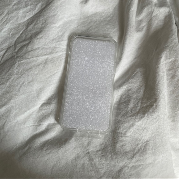 iPhone 12/ 12 pro case - Picture 2 of 7